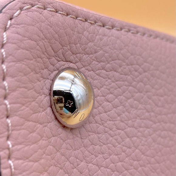 ✈️sold✈️Louis Vuitton CAPUCINES PM,leather bag - Picture 7 of 16